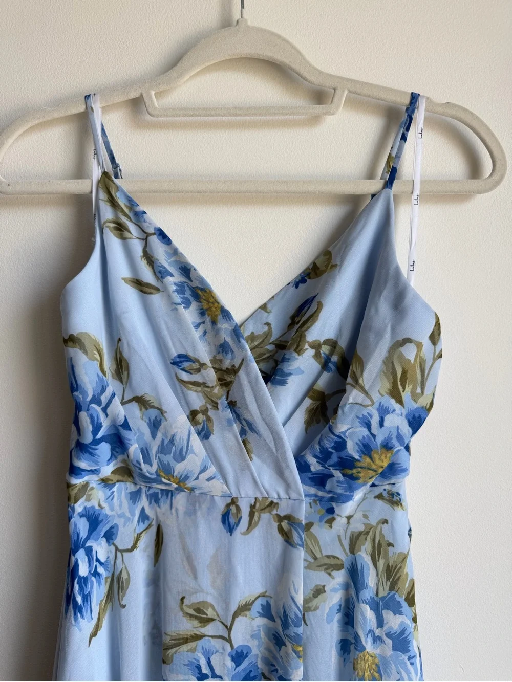 NWOT Lulu's Light Blue Floral Maxi Gown Dress Oh-So Romantic - Picture 2 of 10